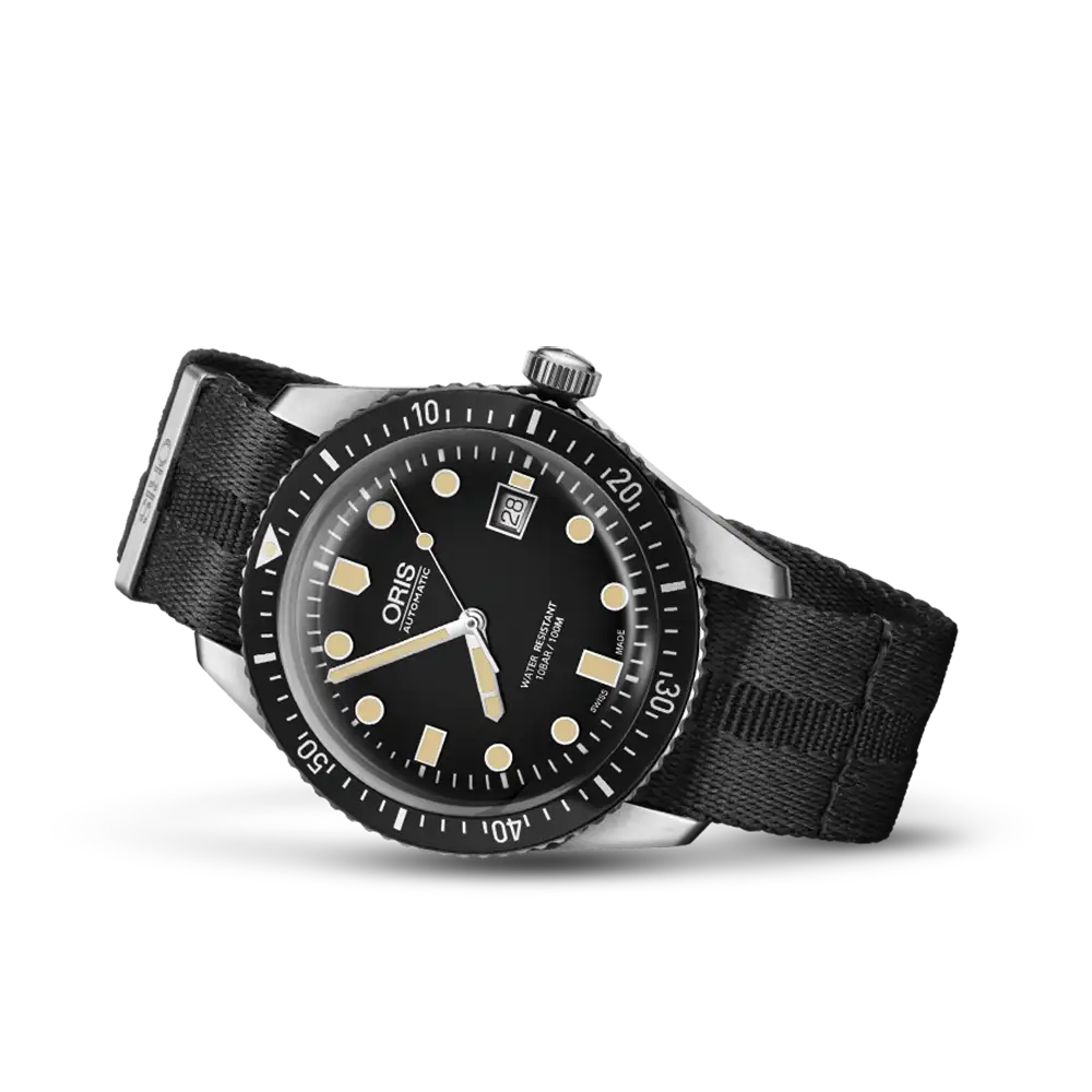 Oris Divers Sixty Five Gharyal Official Retailer – Gharyal by