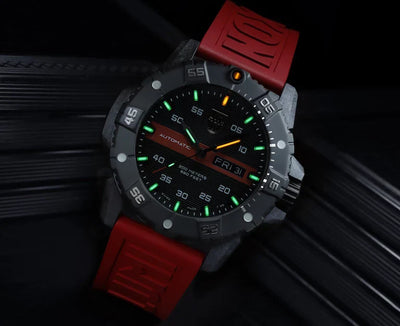 Luminox